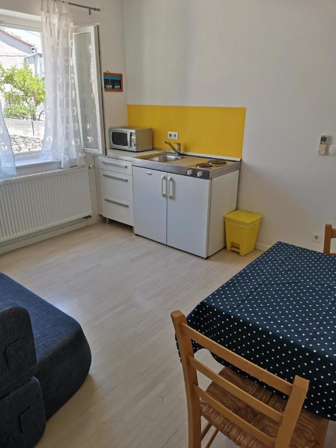 Apartment Buzolic Đảo Hvar Ngoại thất bức ảnh
